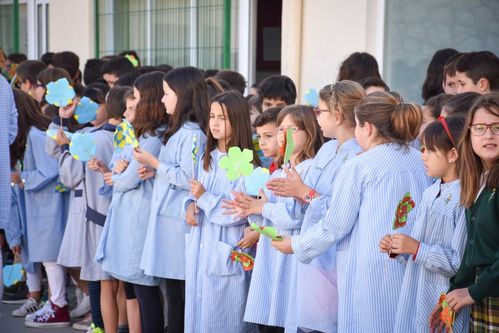 ofrenda virgen caritas patio_004