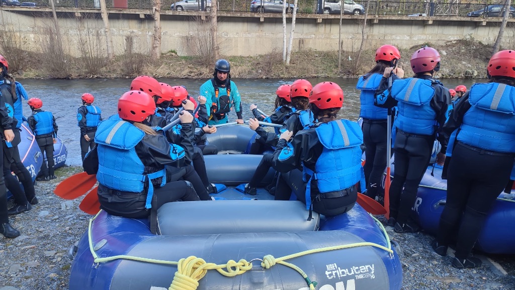 0ea8b993-561b-4dcf-b485-891f0ac49101