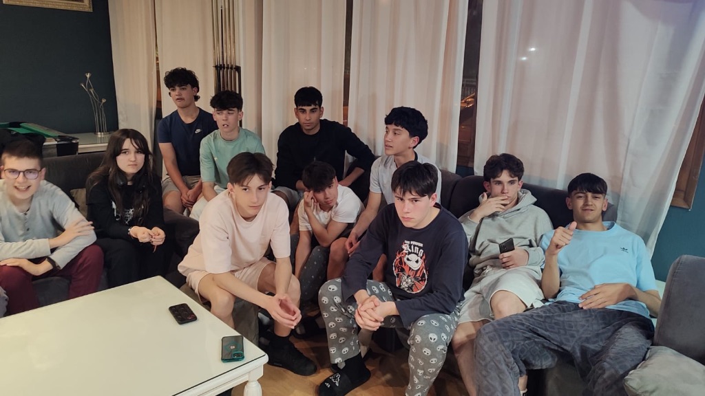 1b18161e-bc3a-4b4c-b24e-ec8eed5bc682