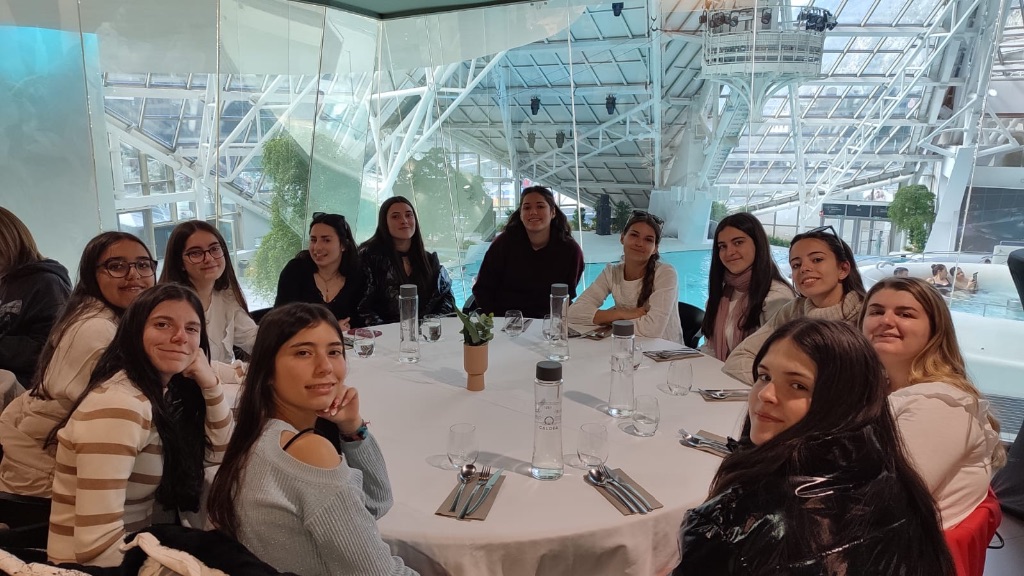 1e039184-68ac-4a9d-91e1-7e4826111ea6