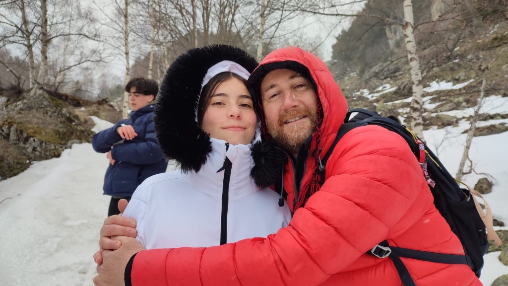 a339d423-122d-43f2-9091-ebed7437ad2f