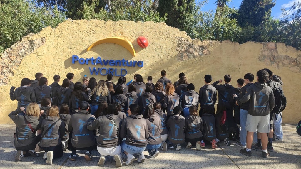 b6bd7521-6b99-4a79-836b-2de40093c41a