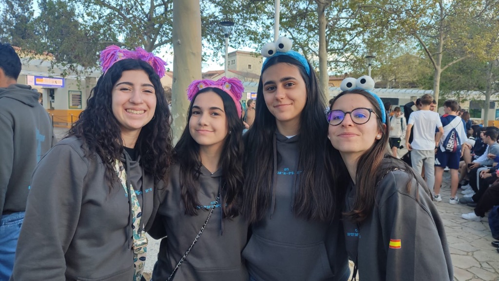 b7b166fc-f2e4-4880-94ee-6f625312e18b