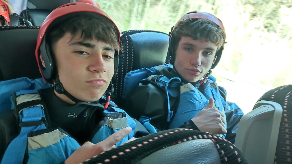 d425e520-ffb6-427e-a724-f542e928362f